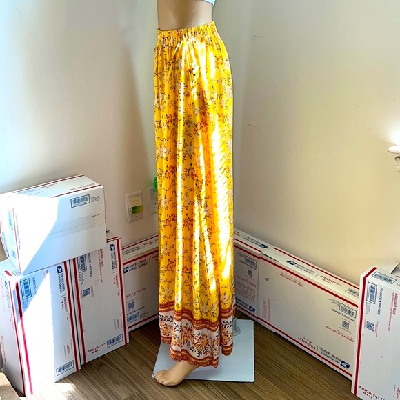 Maxi skirt nwot - Picture 3 of 11